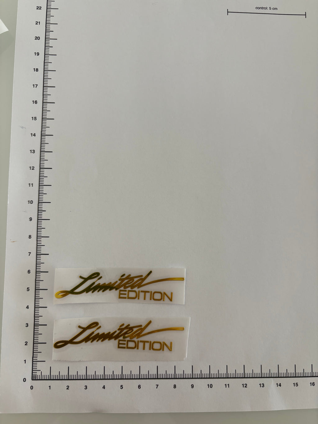 2x Limited Edition Auto Aufkleber Silber und Gold – Sticker Emblem Tuning